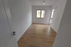 Apartament 2+1 në shitje pranë “Medresesë”, Verkauf