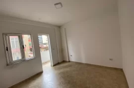 Apartament 1+1 në shitje në Rrugën e Elbasanit, Πώληση