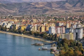 Pogradec, tokë në shitje pranë Liqenit 