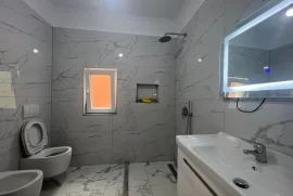 Apartament 2+1 në shitje pranë “21 Dhjetorit”, Shitje