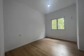 Apartament 2+1 në shitje pranë “21 Dhjetorit”, Vente