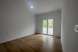 Apartament 2+1 në shitje pranë “21 Dhjetorit”, Vente