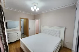 JEPET ME QERA MBI KOPSHTIN BOTANIK…APARTAMENT 2+1, Qera