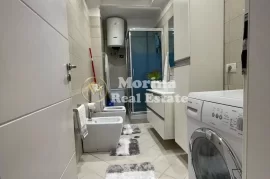 Apartament 2+1, Me Qera, Pazari I Ri , 800 Euro/Mu, Alquiler