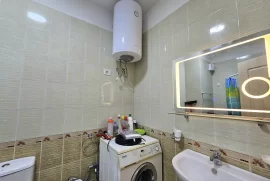 Jepet me Qera: 2+1+2wc* & Post Parkimi (Liq. i, Location