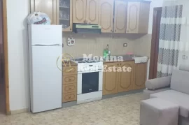 Qera, Apartament 2+1, Xhamllik, 450 Euro/Muaj., Alquiler