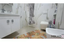 Shitet Apartament 2+1+2 ne Fresk, tek Pallati 3D!, Shitje