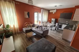 Apartament 1+1 ,Astir, 360 Euro/Muaj, Bérlés