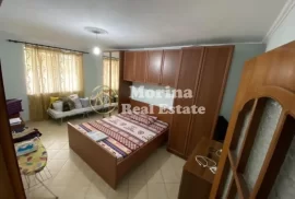 Apartament 1+1,Rruga Fortuzi 440 Euro., Alquiler