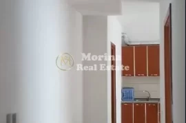 Qera, Apartament 2+1, Liqeni I Thate, 400 Euro, Bérlés