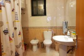 JEPET ME QIRA APARTAMENT 2+1 TEK MYSLYM SHYRI !, Alquiler