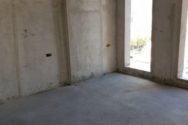 Super Apartament per Shitje 2+1+2Policia Bashkiake, Πώληση