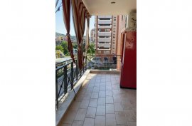 kompleksi Delijorgji jepet me qira apartament 2+1, Ενοικίαση