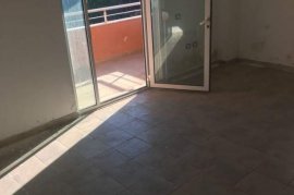 Super apartament ne shitje ne PLazhin e Golemit, Πώληση