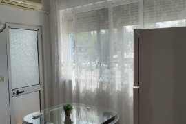 APARTAMENT 2+1 ME QIRA, NE BLLOK , Qera