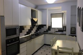 APARTAMENT 2+1 PER QIRA  ,PRANE RRUGES SE KAVAJES , Qera