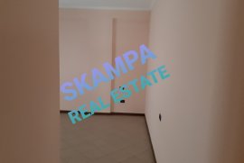 ELBASAN SHITET APARTAMENT 3+1+1, Eladás