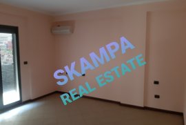 ELBASAN SHITET APARTAMENT 3+1+1, Vente