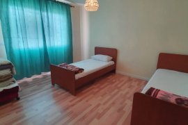 SHITET APARTAMENT 2+1 ME HIPOTEK...KINOSTUDIO, Πώληση