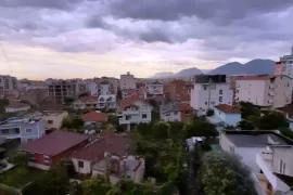 Super Apartament 2+1 per shitje Tregu Elektrik, Πώληση