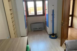 Duplex per shitje prane ish Restorant Durresit, Πώληση