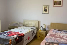 Duplex per shitje prane ish Restorant Durresit, Πώληση