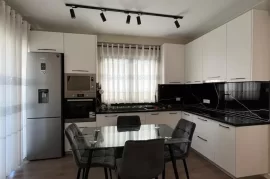 Qera, Apartament 1+1,Yzberisht, Tiranë., Ενοικίαση