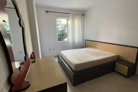 Tirane, Apartament me qira ( Fresku), Alquiler