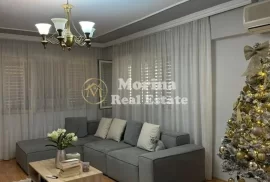 Qera, Apartament 3+1, Xhamllik , 750 Euro/Muaj, Affitto