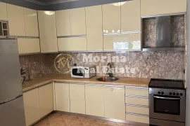 Qera, Apartament 3+1, Shkolla E Baletit, 650 Euro, Huren