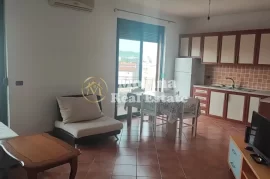 Qera, Apartament 2+1+Blk, Tregu Elektrik, 350 Euro, Miete