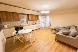 Apartament 2+1 ne Shitje, ( Katshet, Qender, Eladás