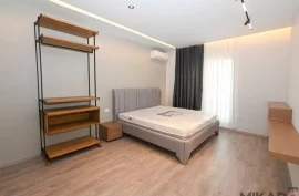 Jepet me Qira Apartament 2+1+2 tek Kompleksi Delij, Bérlés