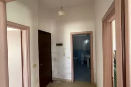 ????Jepet Apartament me qera 2+1+verande ne Shkoze, Alquiler