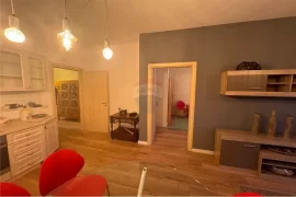 Jepet me qira apartament 1+1 tek Rruga Peti, Ενοικίαση