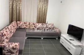 Qera, Apartament 1+1, Kompleksi Tom Doshit, 350  E, Miete