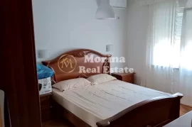 Qera, Apartament 1+1, Blv. Zogu I Pare, 450 Euro, , Miete