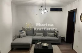 Qera, Hyrje Private 2+1, Parlamenti, 750 Euro/Muaj, Affitto