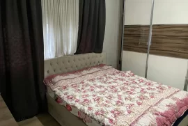 Tirane, Apartament me qira 480 Euro, Ενοικίαση