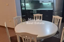 Qera, Apartament 2+1, Pazari Ri, 800 Euro/Muaj, Affitto