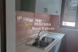 Qera, Hyrje 1+1, Siri Kodra, 450 Euro/Muaj, Location