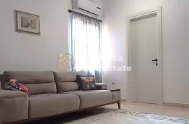 Apartament 2+1, Rruga IRfan Tomini, 500 Euro, Alquiler