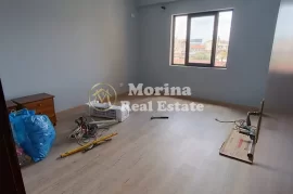 Qera, Apartament 2+1, Rr Dibres, 400 Euro, Location