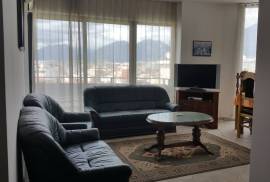 Apartament me qera, Location