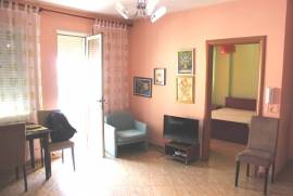 jap me qira apartament 1+1 ne qender te Tiranes, Huren