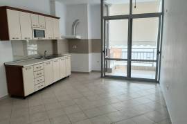 SHITET APARTAMENT 2+1+2 NE ASTIR., Vente