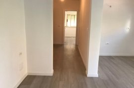 Apartament 1+1 Në Shitje Tek Profarma Me Hipotekë, Sale