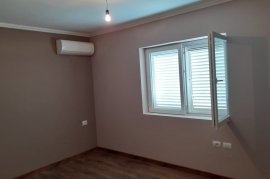 APARTAMENT 2+1 PER SHITJE ,VASIL SHANTO , Verkauf