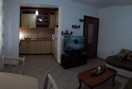 APARTAMENT 2+1 ME QIRA, LAPRAKE , Qera