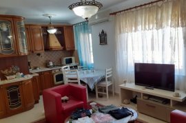 APARTAMENT 3+1 PER QIRA,MARKO  BOCARI , Qera